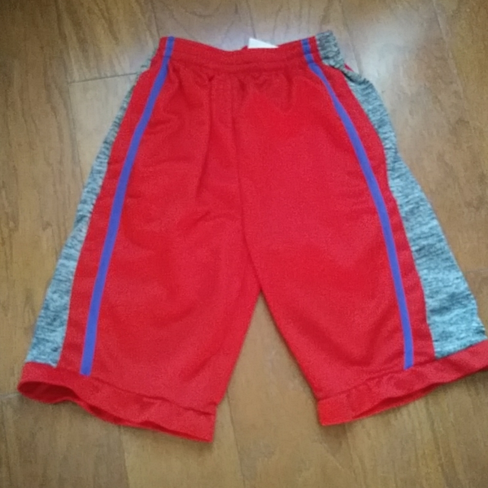 Boys shorts Nwot